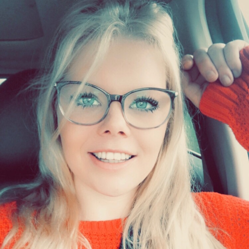 Meet your Posher, Amanda